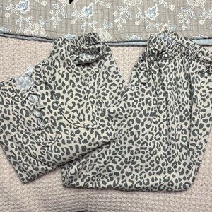 Jenni Plus Size Printed Lace-Up Hoodie & Pants Pajama Set